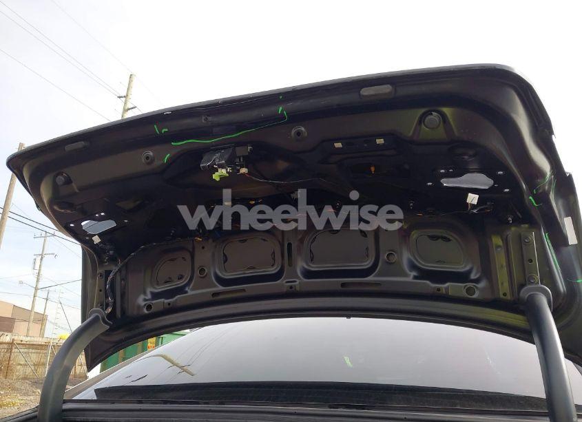 Photo 17 of 2019 Kia Optima S (VIN 5XXGT4L37KG302762)