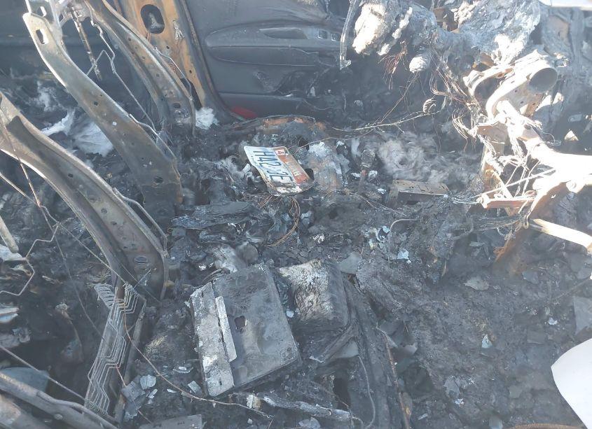 Photo 5 of 2019 Kia Optima LX (VIN 5XXGT4L37KG330903)