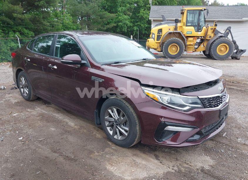 2019 Kia Optima LX (VIN 5XXGT4L37KG344235) main photo