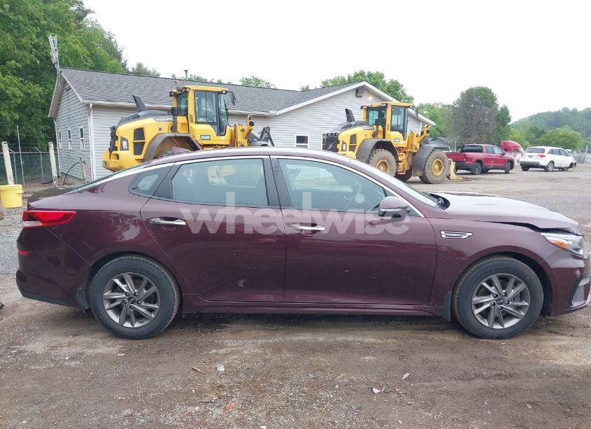 Photo 14 of 2019 Kia Optima LX (VIN 5XXGT4L37KG344235)