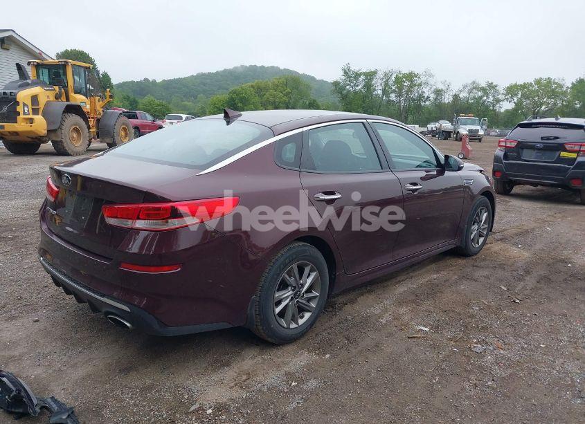 Photo 4 of 2019 Kia Optima LX (VIN 5XXGT4L37KG344235)