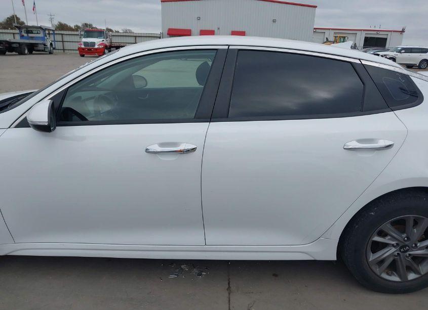 Photo 14 of 2019 Kia Optima LX (VIN 5XXGT4L37KG348091)