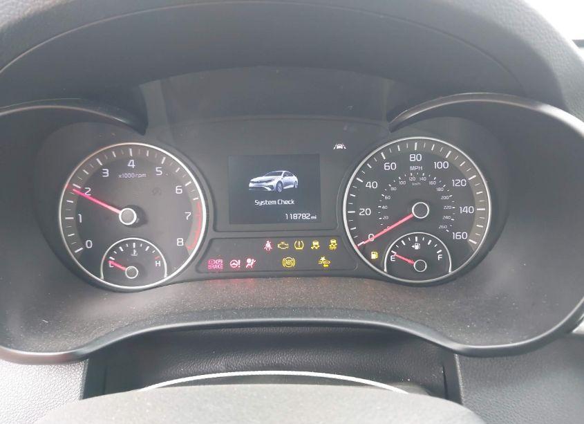 Photo 7 of 2019 Kia Optima LX (VIN 5XXGT4L37KG348091)