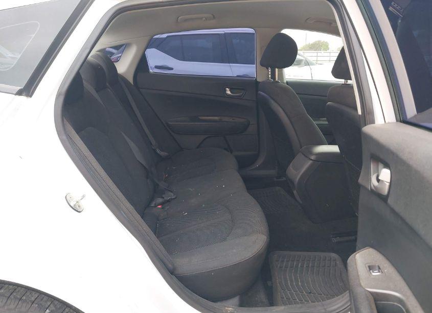 Photo 8 of 2019 Kia Optima LX (VIN 5XXGT4L37KG348091)