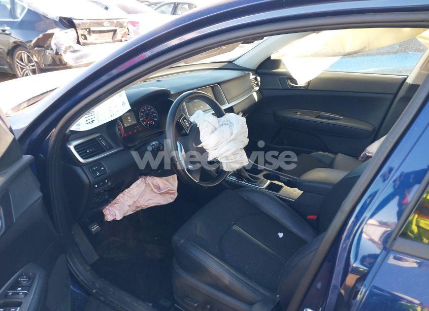 Photo 5 of 2019 Kia Optima S (VIN 5XXGT4L37KG359396)