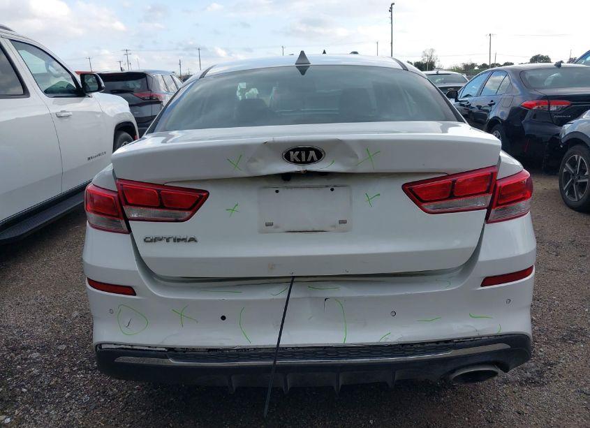 Photo 16 of 2019 Kia Optima LX (VIN 5XXGT4L37KG361696)