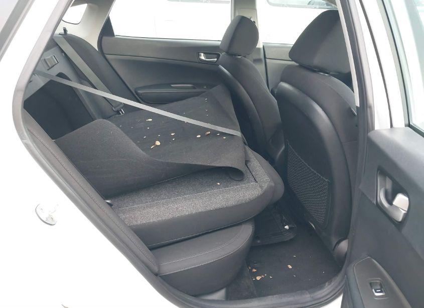 Photo 8 of 2019 Kia Optima LX (VIN 5XXGT4L37KG361696)