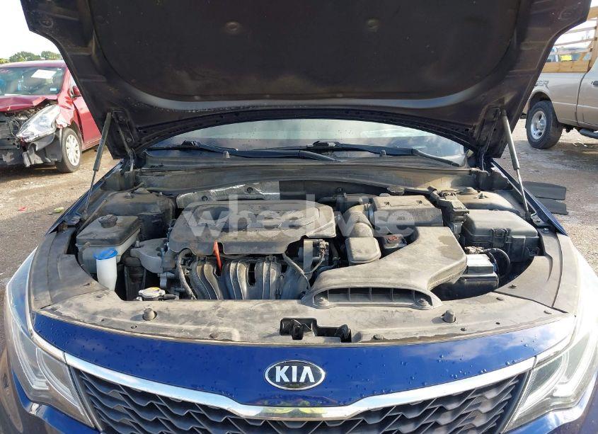 Photo 10 of 2019 Kia Optima LX (VIN 5XXGT4L37KG364095)