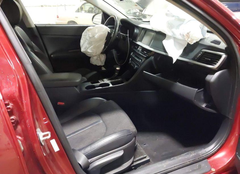 Photo 5 of 2019 Kia Optima S (VIN 5XXGT4L37KG367790)