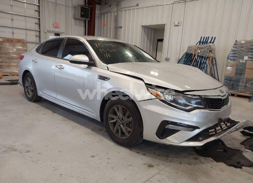 2020 Kia Optima LX (VIN 5XXGT4L37LG391573) main photo