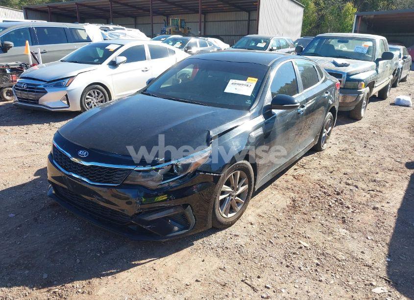 Photo 2 of 2020 Kia Optima LX (VIN 5XXGT4L37LG399043)