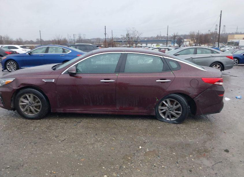 Photo 14 of 2020 Kia Optima LX (VIN 5XXGT4L37LG401177)