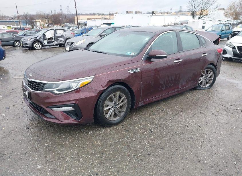 Photo 2 of 2020 Kia Optima LX (VIN 5XXGT4L37LG401177)