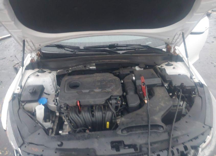 Photo 10 of 2020 Kia Optima LX (VIN 5XXGT4L37LG419971)