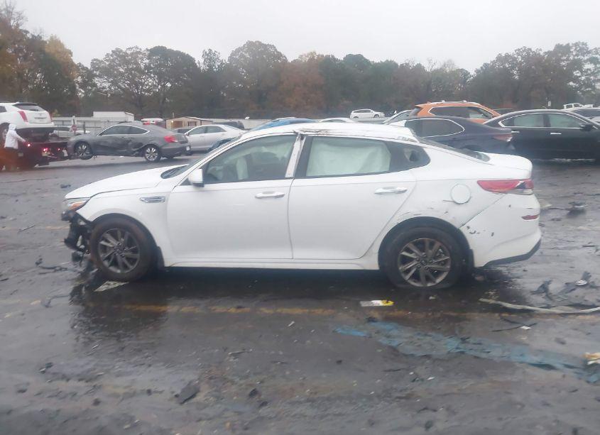 Photo 14 of 2020 Kia Optima LX (VIN 5XXGT4L37LG419971)