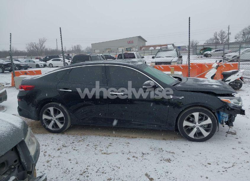 Photo 13 of 2020 Kia Optima S (VIN 5XXGT4L37LG420330)