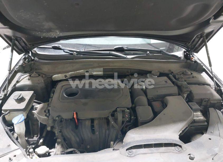 Photo 10 of 2020 Kia Optima LX (VIN 5XXGT4L37LG426614)