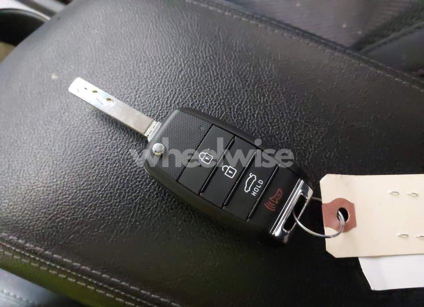 Photo 11 of 2020 Kia Optima LX (VIN 5XXGT4L37LG426614)