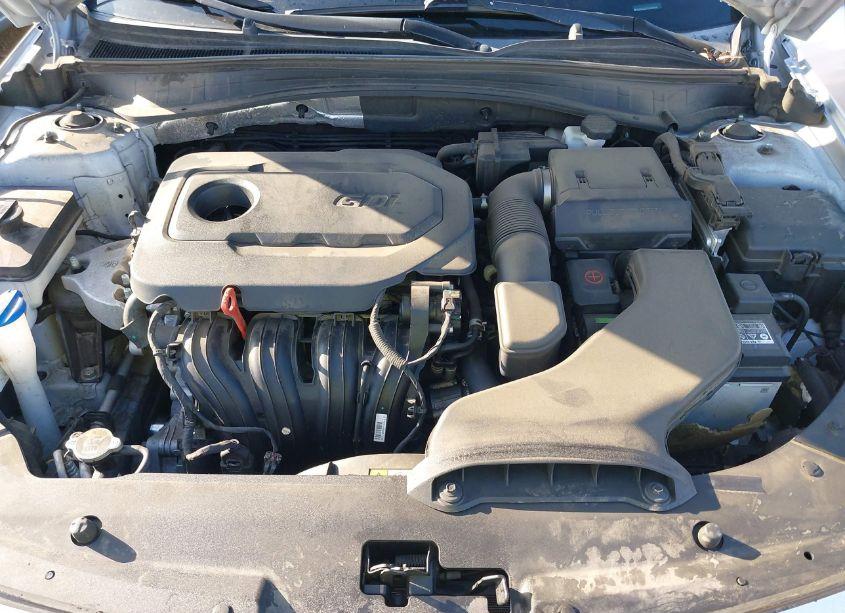 Photo 10 of 2020 Kia Optima LX (VIN 5XXGT4L37LG429139)