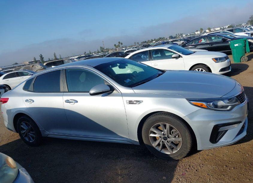 Photo 13 of 2020 Kia Optima LX (VIN 5XXGT4L37LG429139)