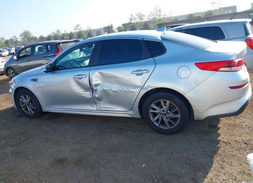 Photo 14 of 2020 Kia Optima LX (VIN 5XXGT4L37LG429139)