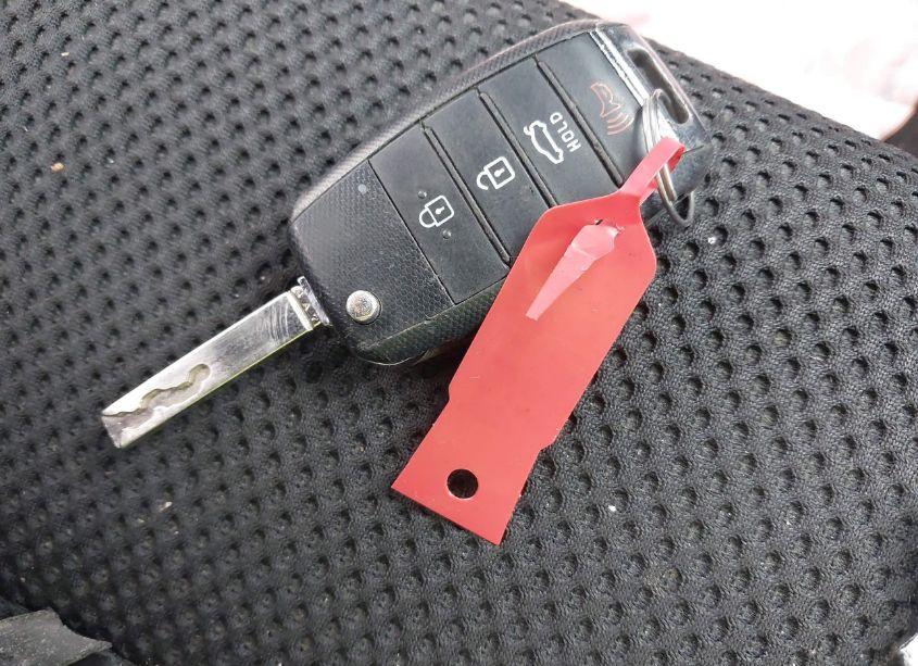 Photo 11 of 2020 Kia Optima LX (VIN 5XXGT4L37LG431411)