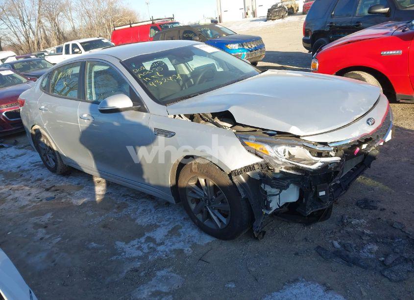 2020 Kia Optima LX (VIN 5XXGT4L37LG432431) main photo