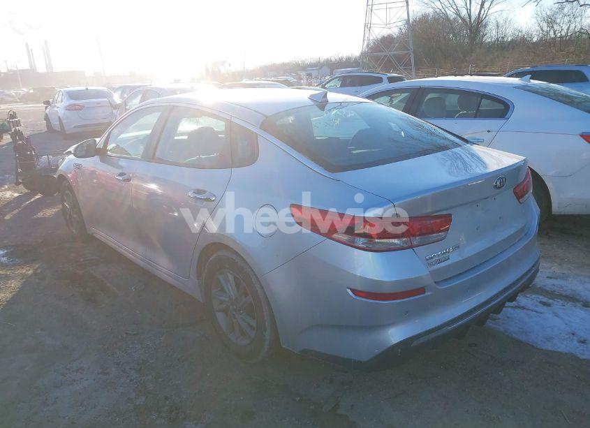 Photo 3 of 2020 Kia Optima LX (VIN 5XXGT4L37LG432431)