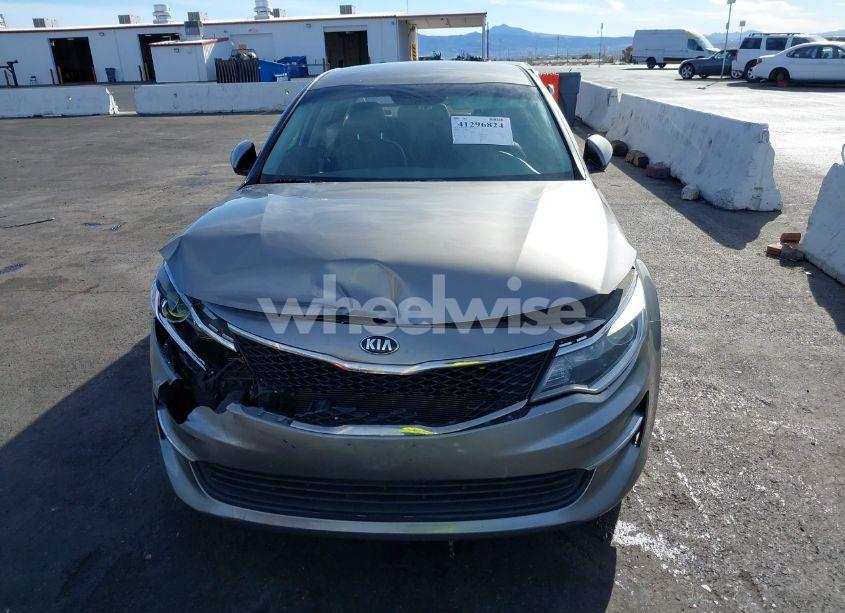 Photo 12 of 2016 Kia Optima LX (VIN 5XXGT4L38GG004941)