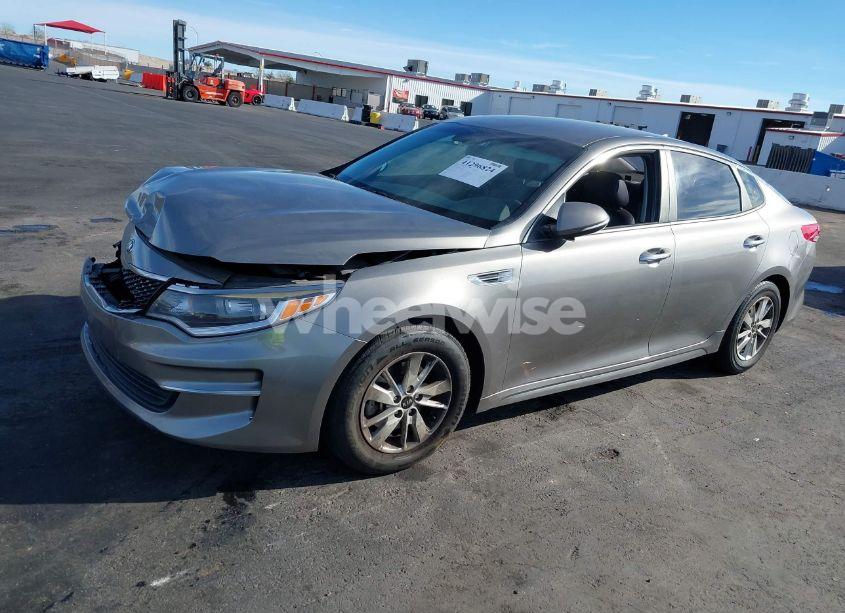 Photo 17 of 2016 Kia Optima LX (VIN 5XXGT4L38GG004941)