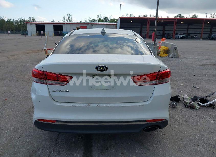 Photo 16 of 2016 Kia Optima LX (VIN 5XXGT4L38GG008245)
