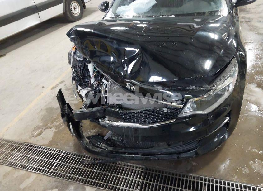Photo 11 of 2016 Kia Optima LX (VIN 5XXGT4L38GG020623)
