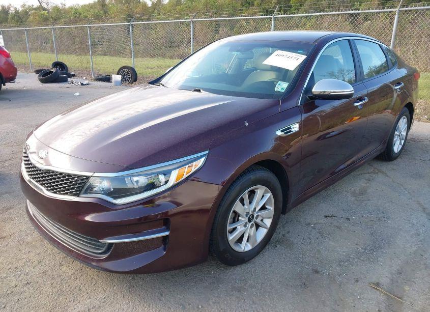 Photo 2 of 2016 Kia Optima LX (VIN 5XXGT4L38GG036398)
