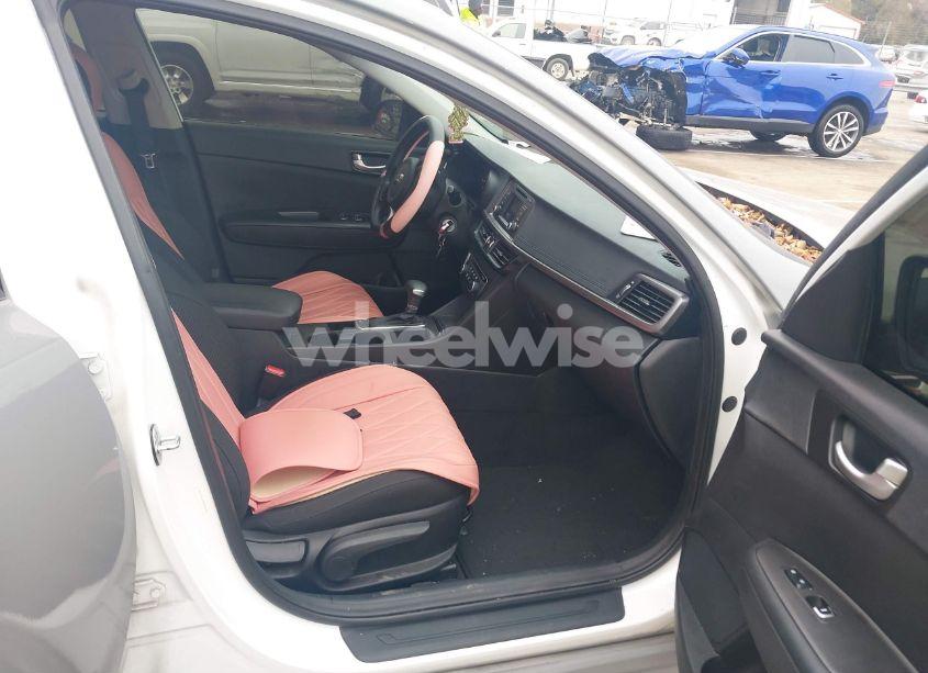 Photo 5 of 2016 Kia Optima LX (VIN 5XXGT4L38GG049202)