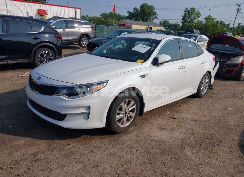 Photo 2 of 2016 Kia Optima LX (VIN 5XXGT4L38GG101007)