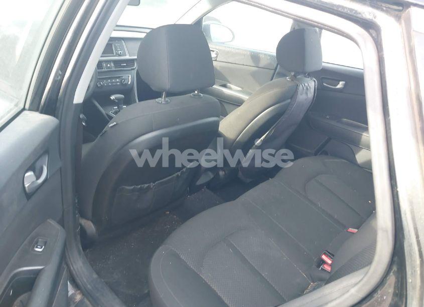 Photo 12 of 2016 Kia Optima LX (VIN 5XXGT4L38GG109639)