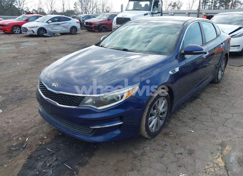 Photo 2 of 2017 Kia Optima LX (VIN 5XXGT4L38HG127592)