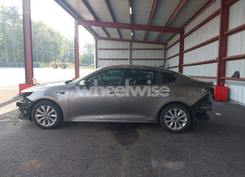 Photo 15 of 2017 Kia Optima LX (VIN 5XXGT4L38HG133201)