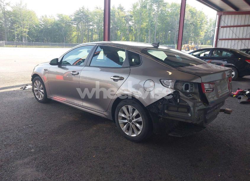 Photo 3 of 2017 Kia Optima LX (VIN 5XXGT4L38HG133201)