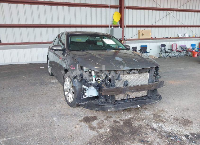 Photo 6 of 2017 Kia Optima LX (VIN 5XXGT4L38HG133201)