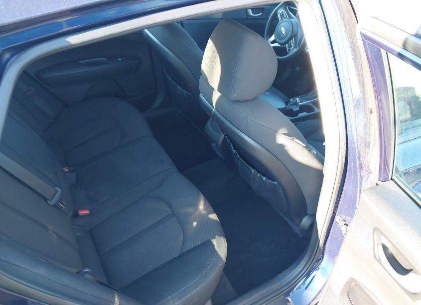 Photo 8 of 2017 Kia Optima LX (VIN 5XXGT4L38HG146773)