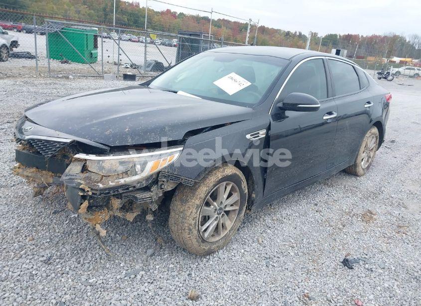 Photo 2 of 2017 Kia Optima LX (VIN 5XXGT4L38HG156445)