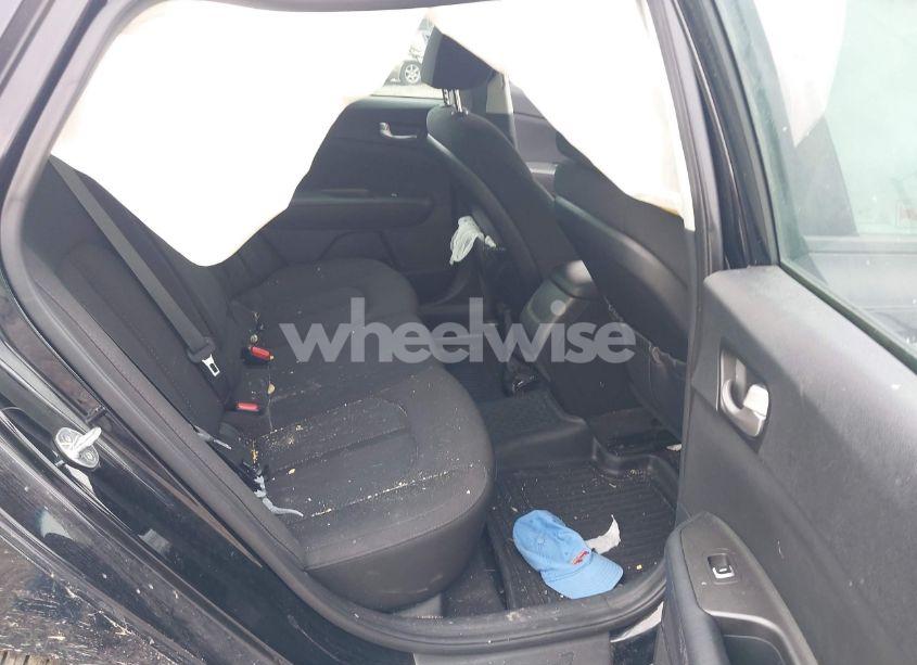 Photo 8 of 2017 Kia Optima LX (VIN 5XXGT4L38HG156445)