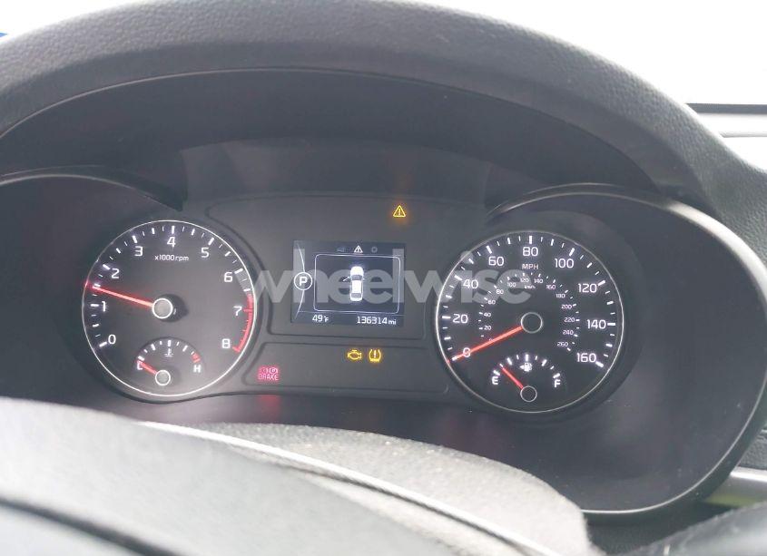 Photo 7 of 2017 Kia Optima LX (VIN 5XXGT4L38HG160401)