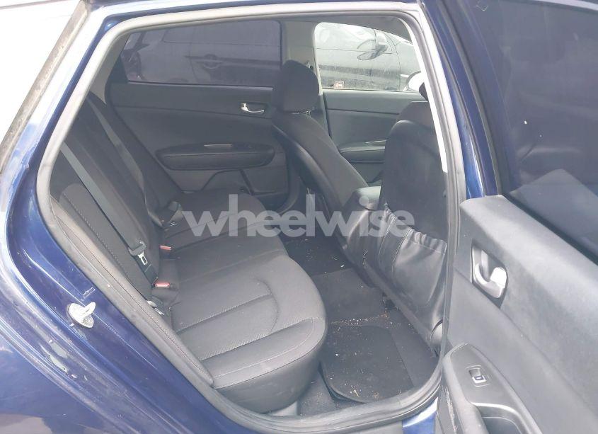 Photo 8 of 2017 Kia Optima LX (VIN 5XXGT4L38HG160401)