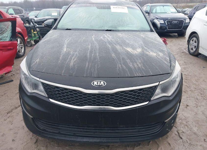 Photo 12 of 2017 Kia Optima LX (VIN 5XXGT4L38HG163525)