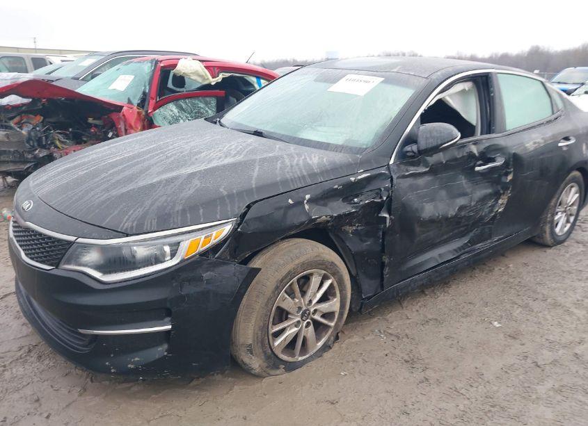 Photo 6 of 2017 Kia Optima LX (VIN 5XXGT4L38HG163525)