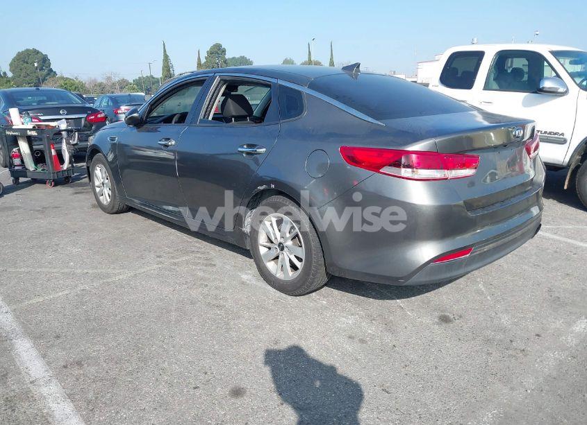 Photo 3 of 2017 Kia Optima LX (VIN 5XXGT4L38HG167722)
