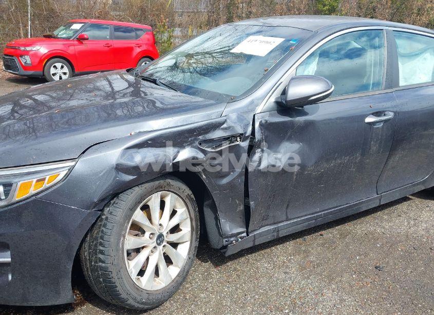 Photo 9 of 2017 Kia Optima LX (VIN 5XXGT4L38HG173035)