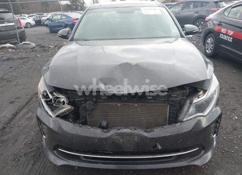 Photo 6 of 2018 Kia Optima S (VIN 5XXGT4L38JG190763)